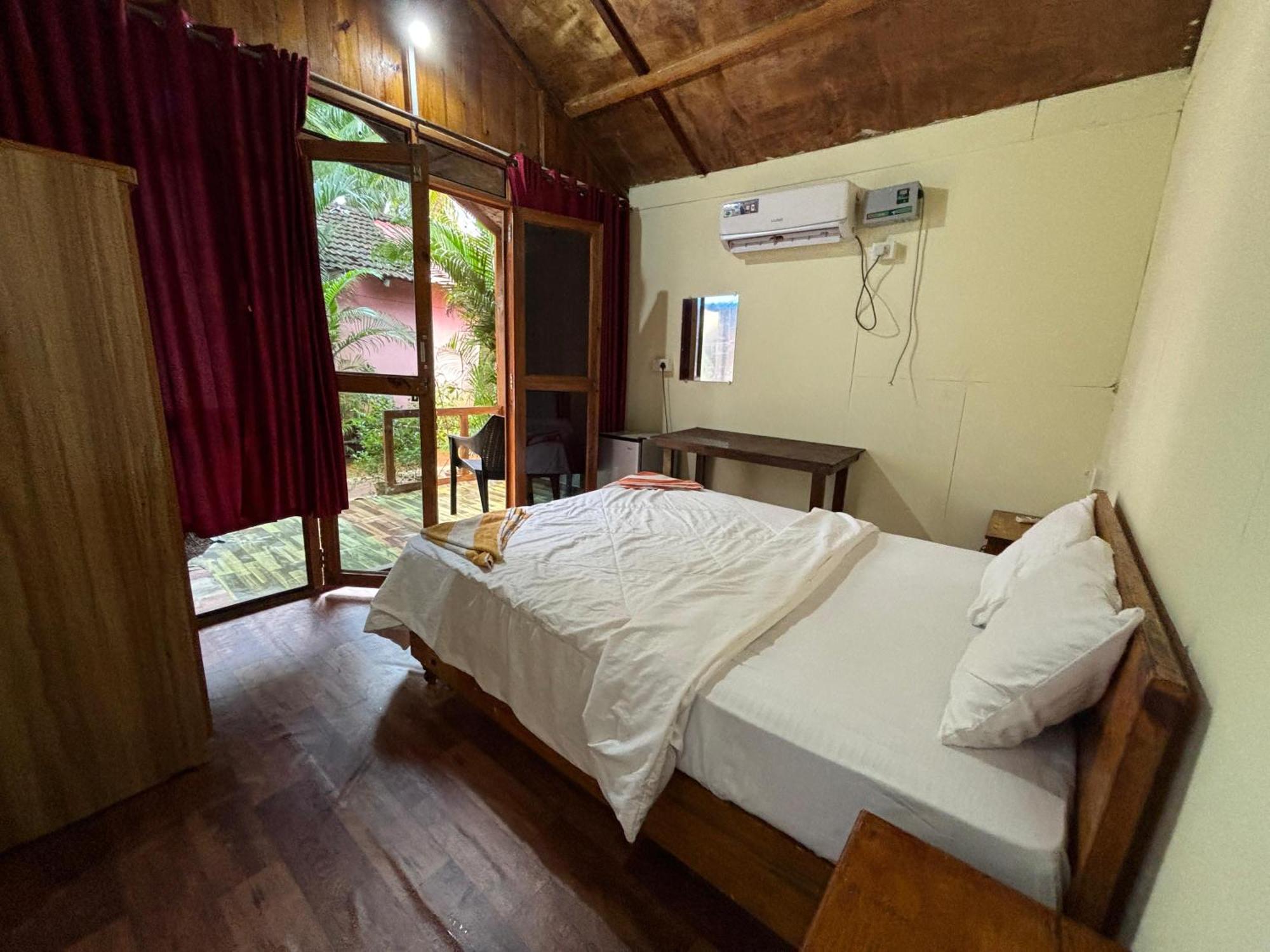 Csf Garden Huts Hotell Palolem Exteriör bild